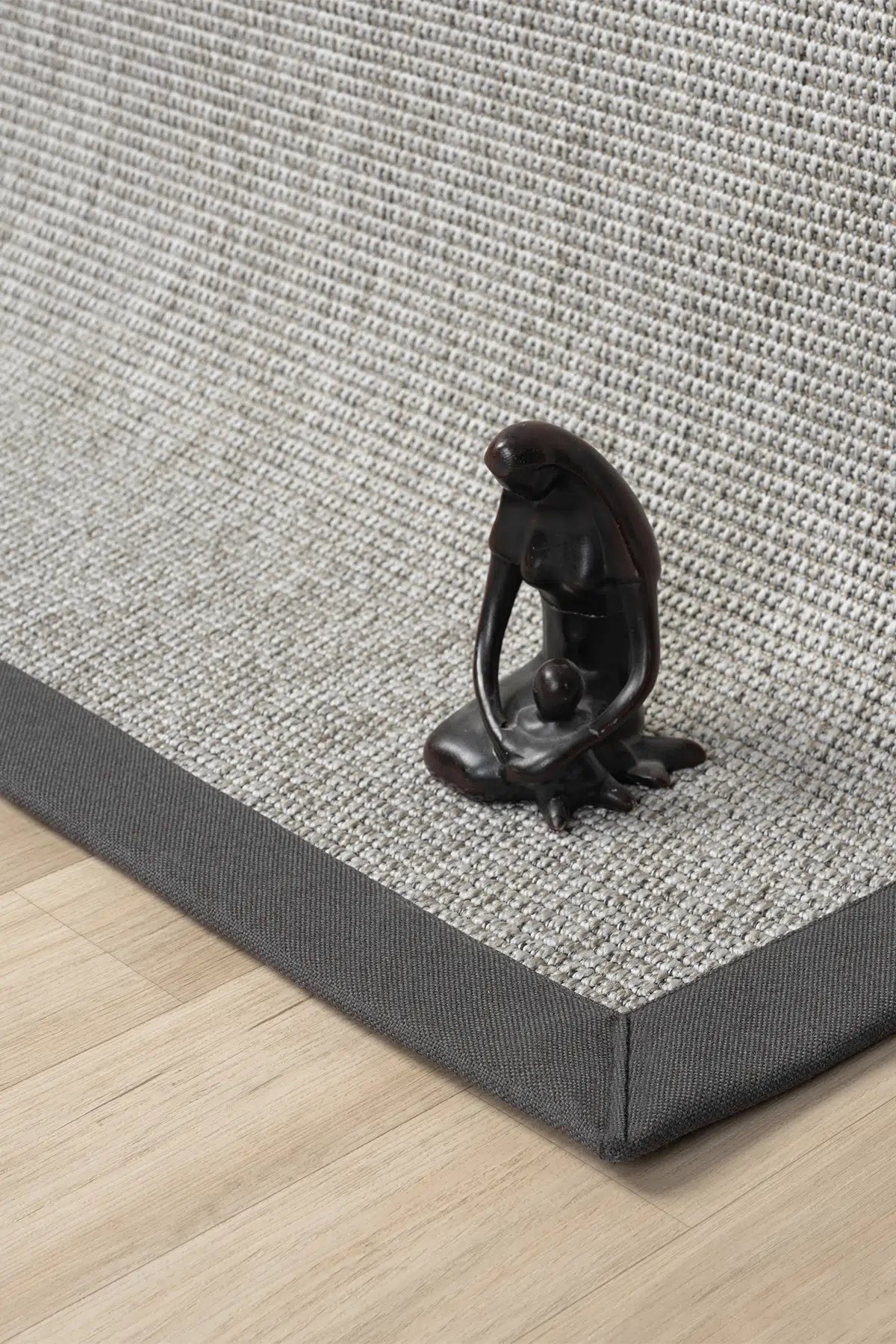 Bombay Gri Halı Antrasit Bordürlü Kolay Temizlenen Hasır Dokulu Sisal Halı 664